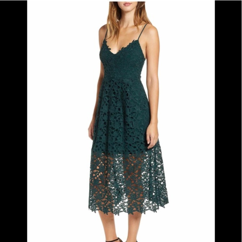 ASTR NWT Hunter Green Dress Size M